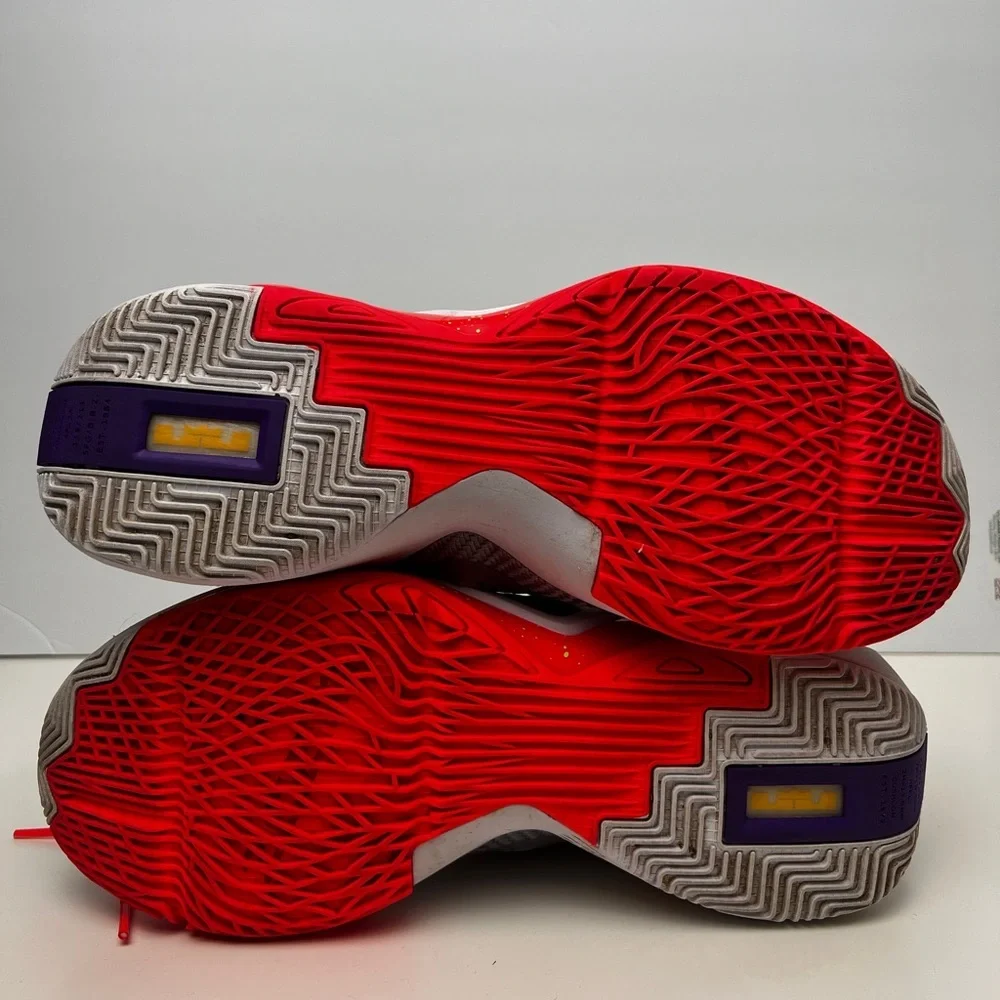 Nike- LeBron Soldier 14 “Hare”- 10.5 - Picture 2 of 5